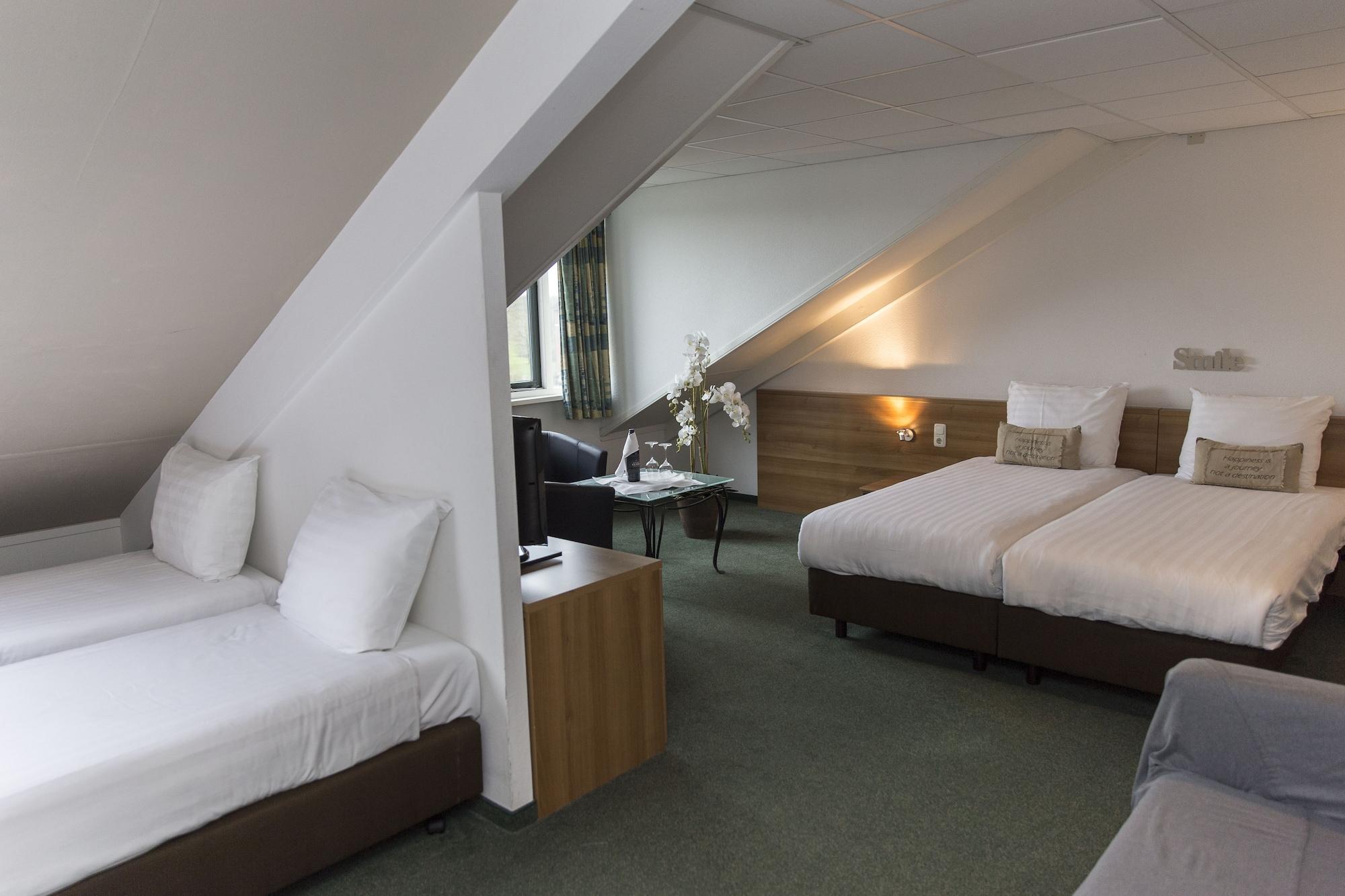 Fletcher Hotel Restaurant Heidehof Heerenveen Eksteriør billede