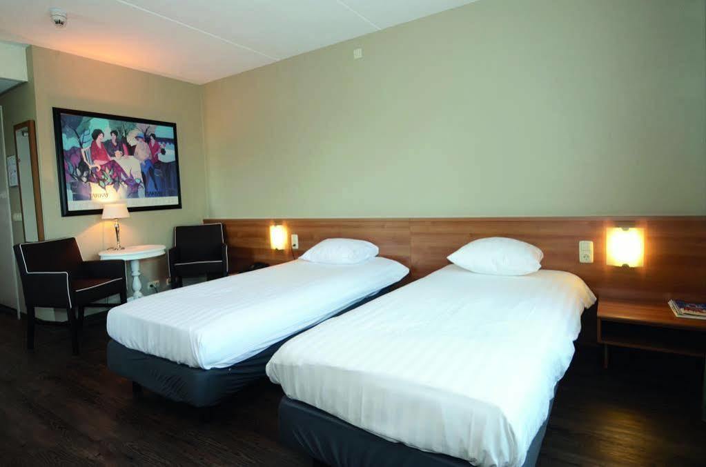 Fletcher Hotel Restaurant Heidehof Heerenveen Eksteriør billede